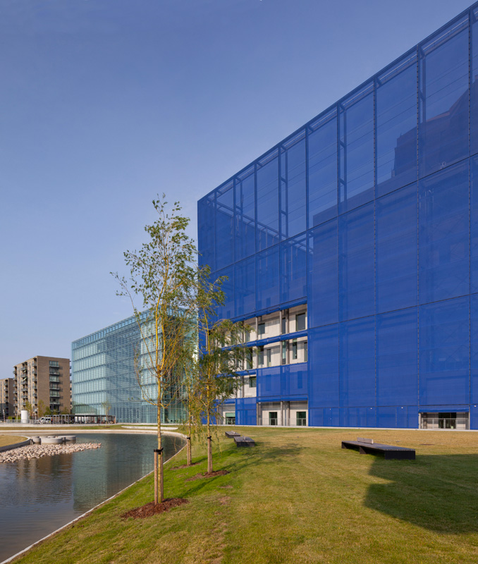 Konzerthaus des dänischen Rundfunks, Westseite mit Umfeld (Jean Nouvel 2009)